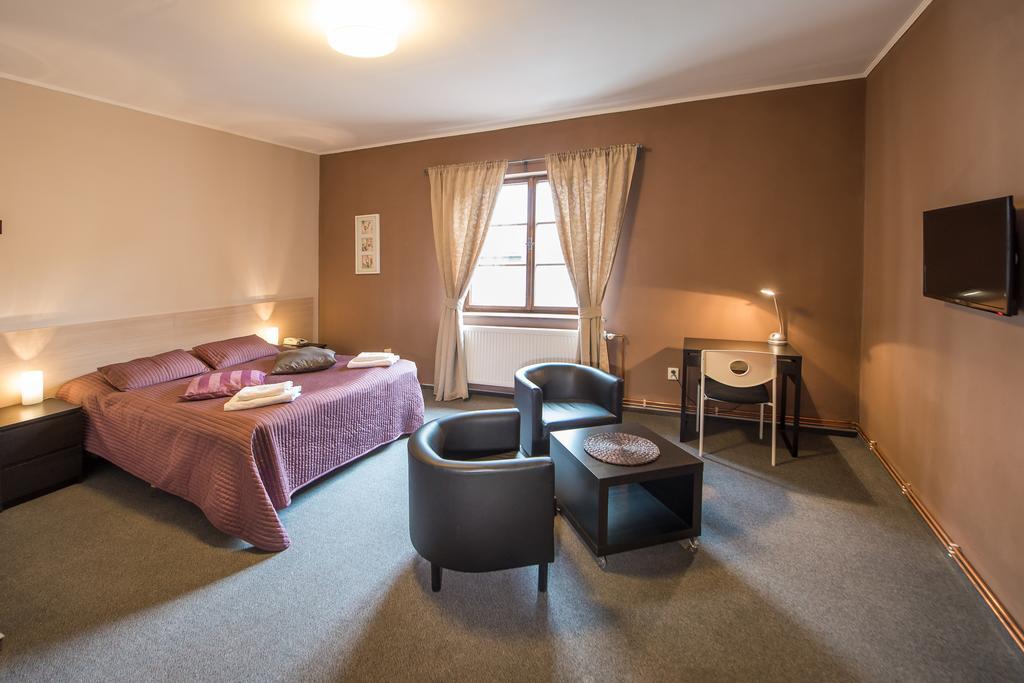 Hotel U lva Bílina Rom bilde