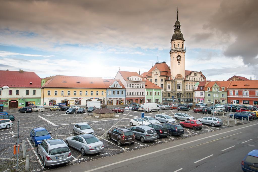 Hotel U lva Bílina Eksteriør bilde