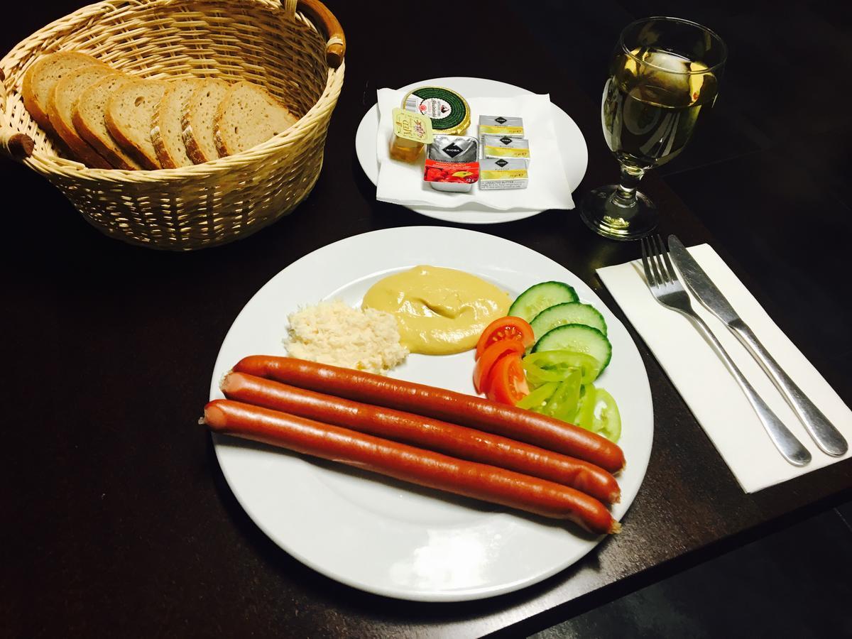 Hotel U lva Bílina Eksteriør bilde
